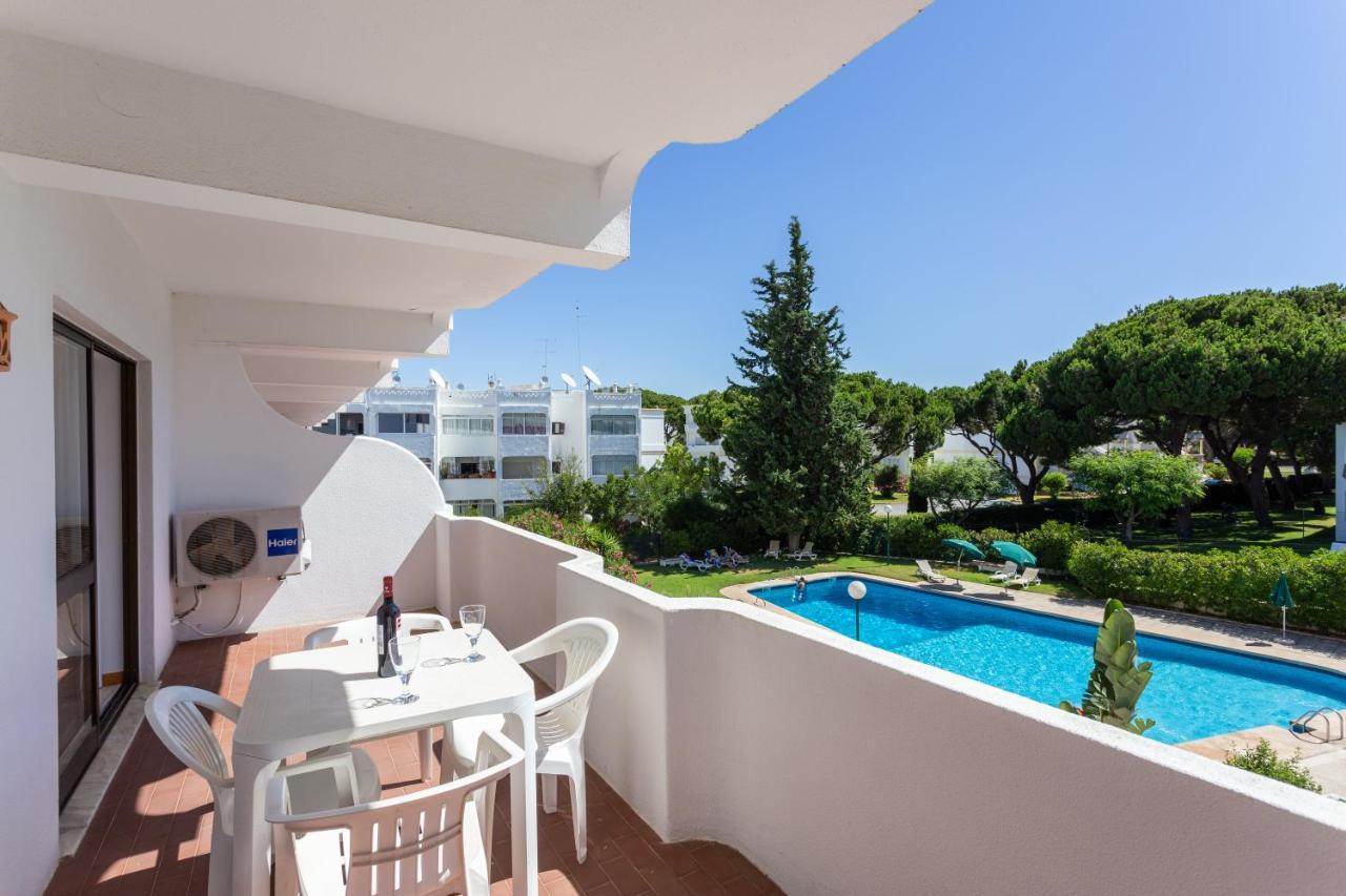 Host Wise - Bright Cozy Flats W Terrace & Pool Leilighet Quarteira Eksteriør bilde