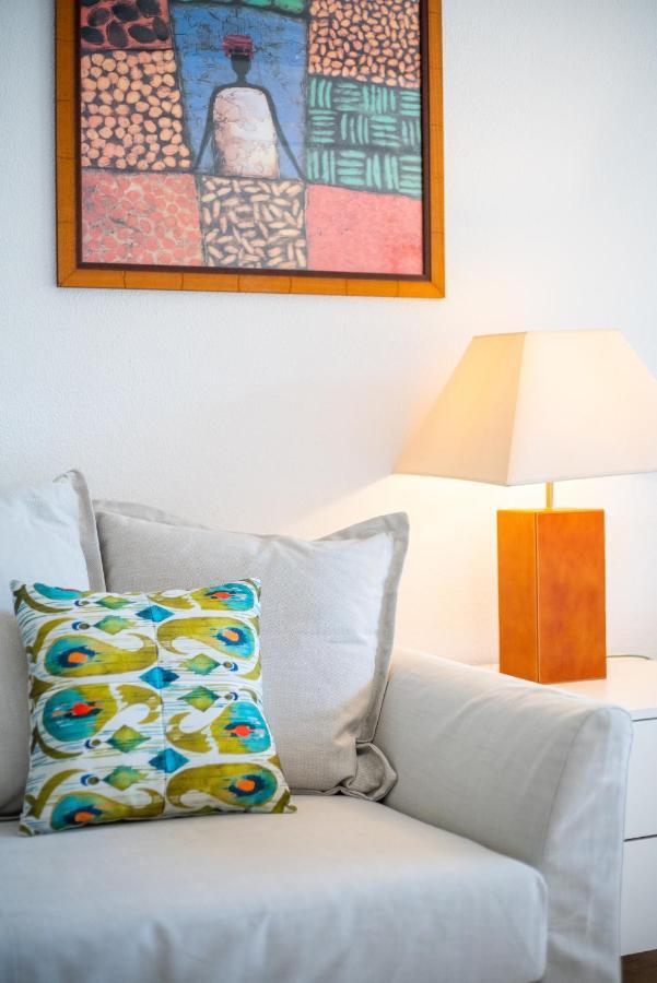 Host Wise - Bright Cozy Flats W Terrace & Pool Leilighet Quarteira Eksteriør bilde